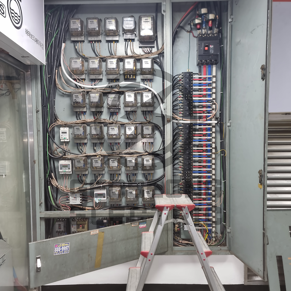 건물 인입선 및 계량기함 교체 공사 시공 사진 5