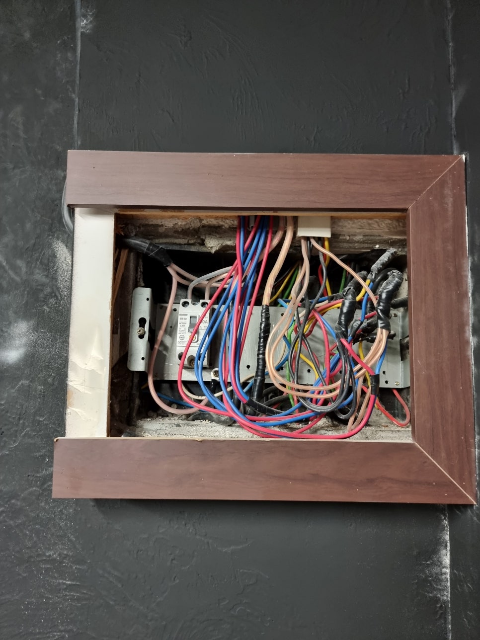 에어컨 설치 전기 증설·전열라인·승압 공사 시공 사진 8