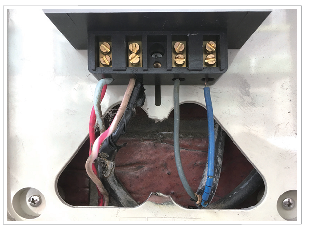 건물 메인 전기 인입선 교체 공사 시공 사진 9