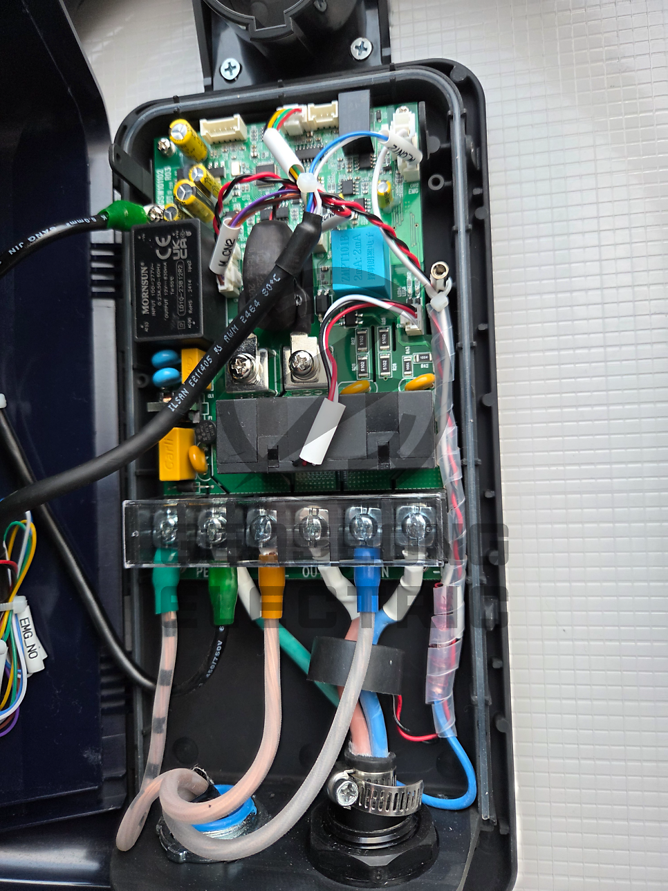 공장 전기차 충전기 설치 공사 시공 사진 2