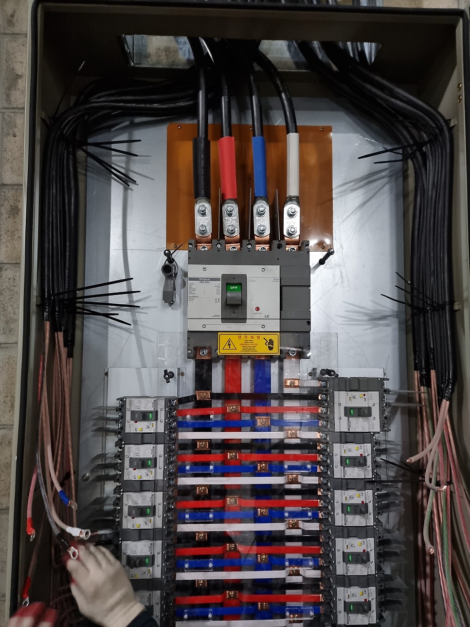 상가·주택 분전반 차단기 증설 공사 시공 사진 6