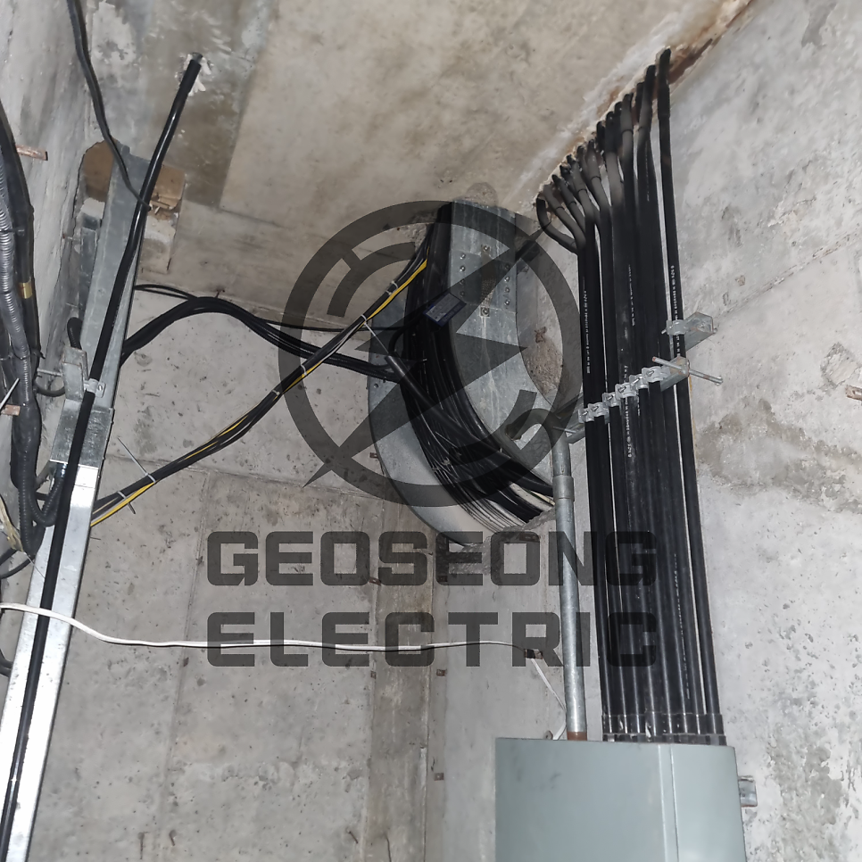 케이블 트레이 전선 포설 공사 시공 사진 4