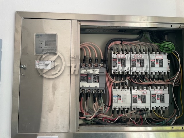 부산 상가건물 테슬라 월커넥터 7kW 설치 공사 시공 사진 7