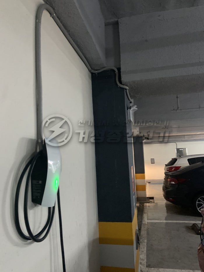 김해 상가건물 테슬라 월커넥터 11kW 설치 공사 시공 사진 11