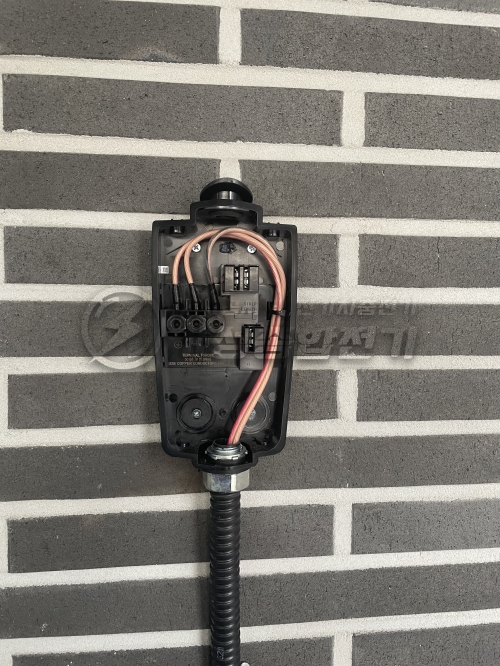 하남 신축빌라 테슬라 월커넥터 설치 공사 시공 사진 9