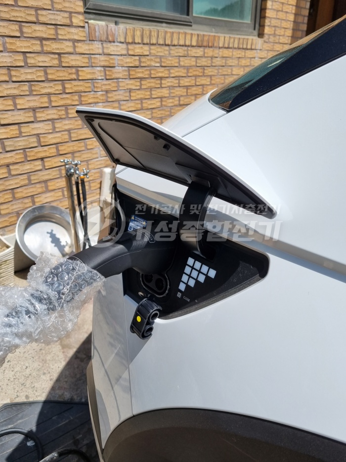 영업용 전기차 완속 EV충전기 설치 공사 시공 사진 9