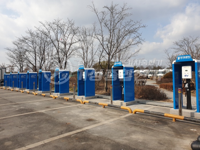 평택 물류센터 비공용 완속 EV충전기 설치 공사 시공 사진 21