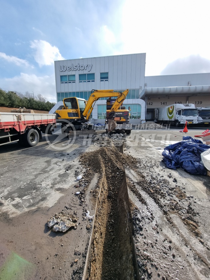 평택 물류센터 비공용 완속 EV충전기 설치 공사 시공 사진 4