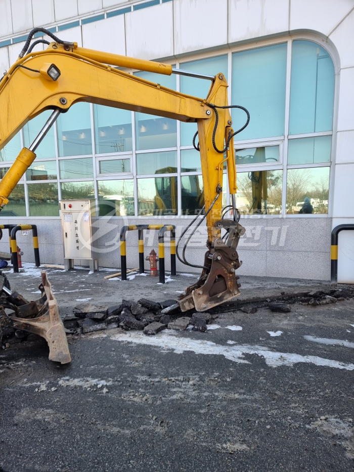 평택 물류센터 비공용 완속 EV충전기 설치 공사 시공 사진 8