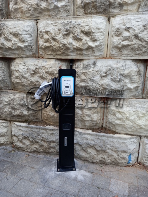 다중이용시설 공용 전기차 충전기 설치 공사 시공 사진 16