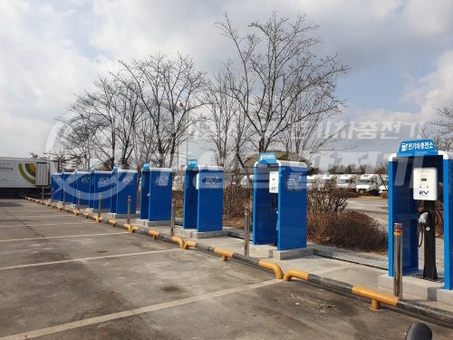 다중이용시설 공용 전기차 충전기 설치 공사 시공 사진 25