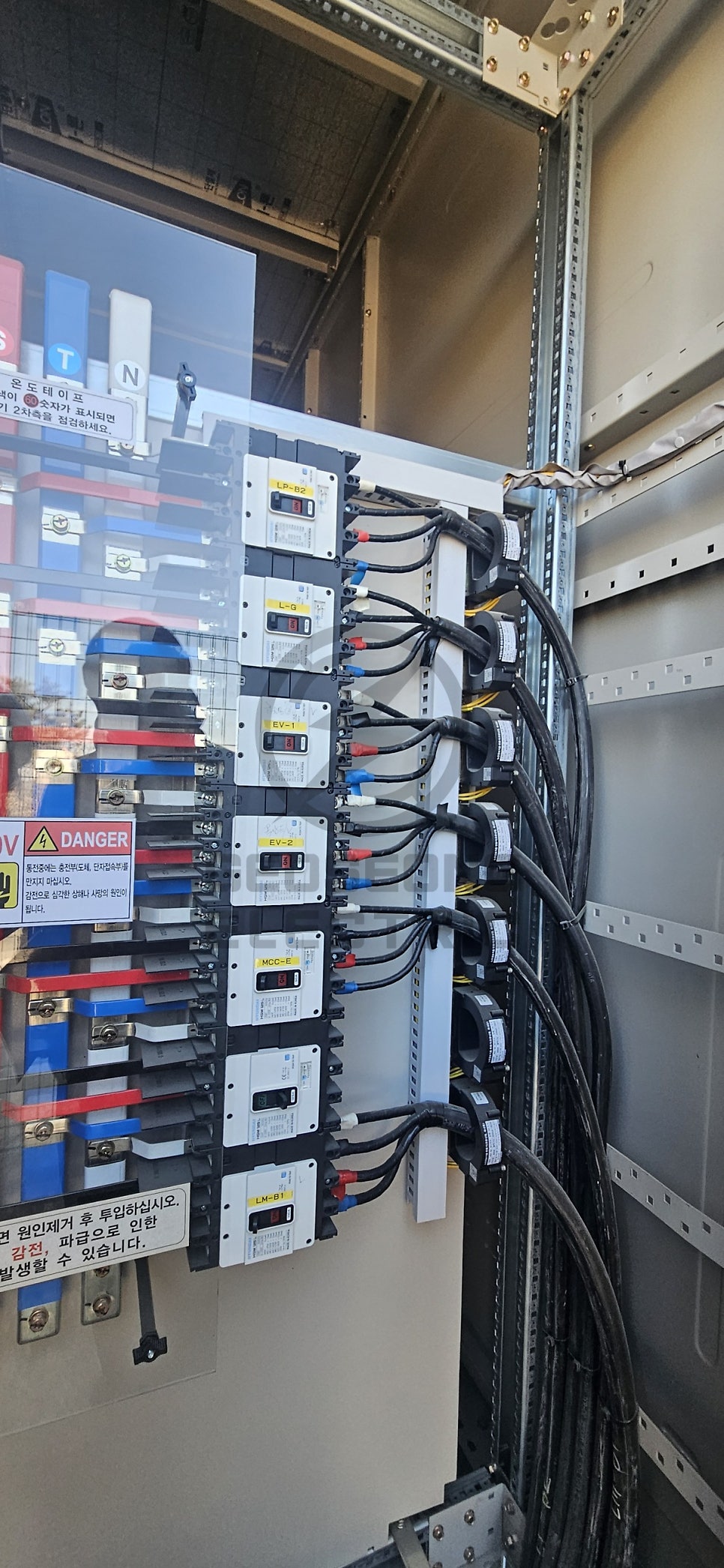 공장 고압 모자분리 290kW 공사 시공 사진 6