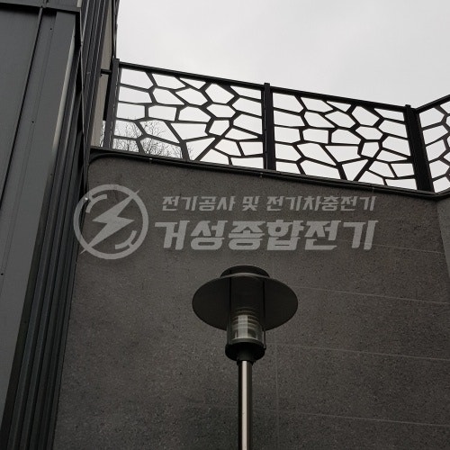 테슬라 NEMA 콘센트 충전기 설치 공사 시공 사진 14