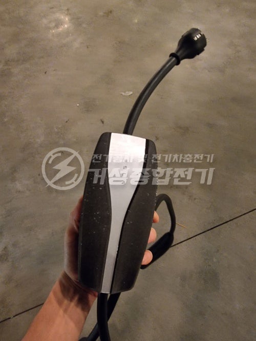 테슬라 NEMA 콘센트 충전기 설치 공사 시공 사진 19