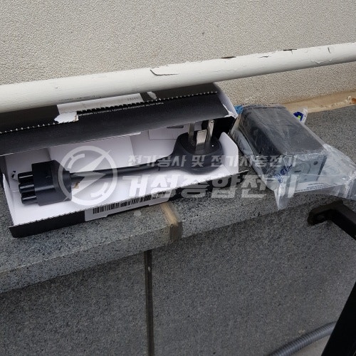 테슬라 NEMA 콘센트 충전기 설치 공사 시공 사진 7