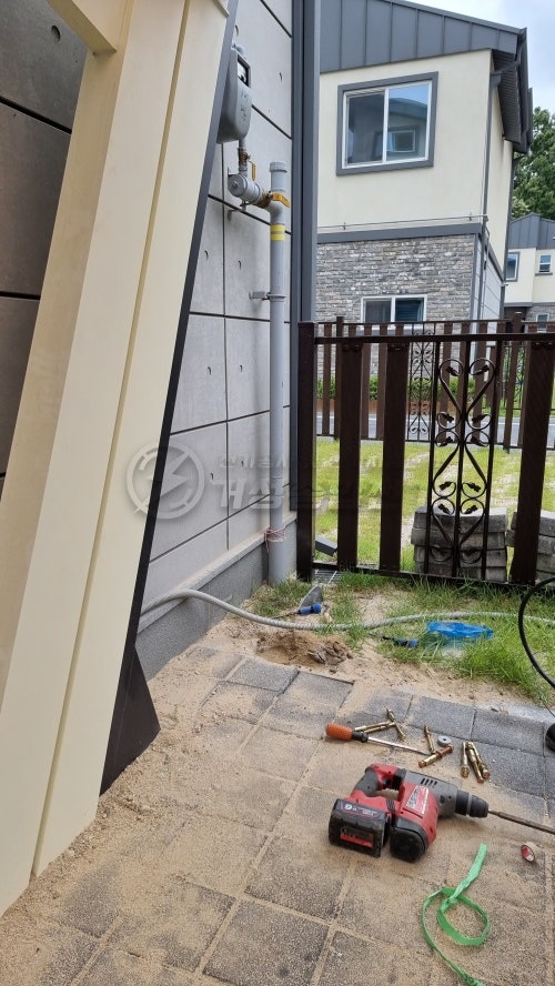 여주시 타운하우스 테슬라 월커넥터 설치 공사 시공 사진 12