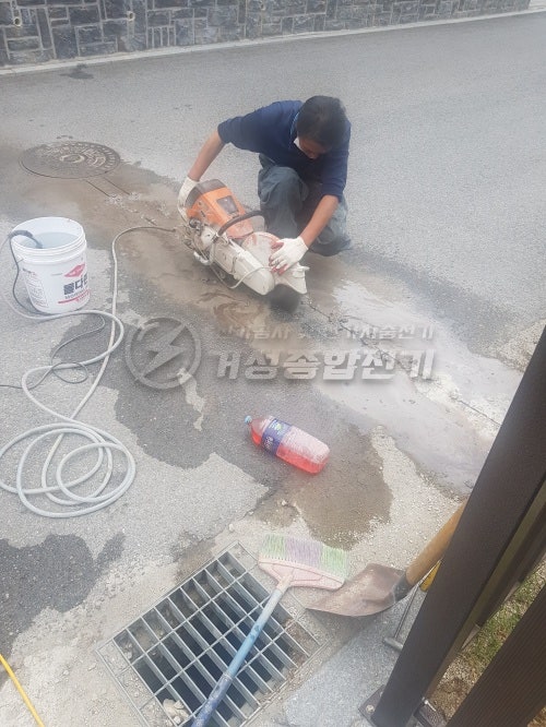 여주시 타운하우스 테슬라 월커넥터 설치 공사 시공 사진 3
