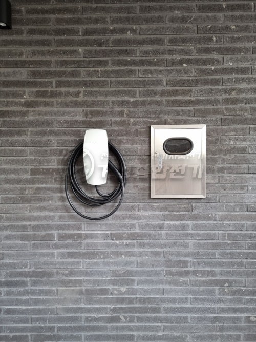 남양주 단독주택 테슬라 월커넥터 설치 공사 시공 사진 13