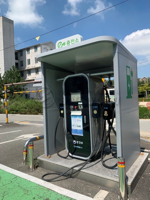 전기차 급속충전기 설치 공사