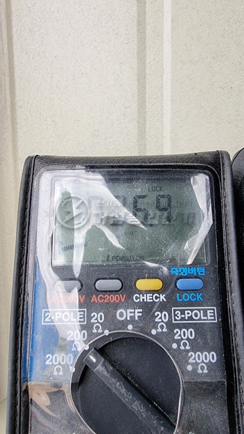 이태원동 테슬라 월커넥터 스탠드 설치 공사 시공 사진 12