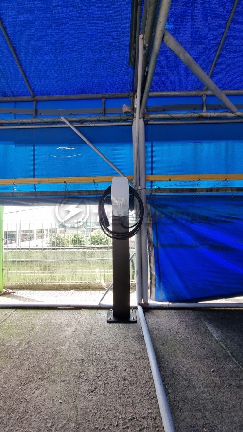 이태원동 테슬라 월커넥터 스탠드 설치 공사 시공 사진 13