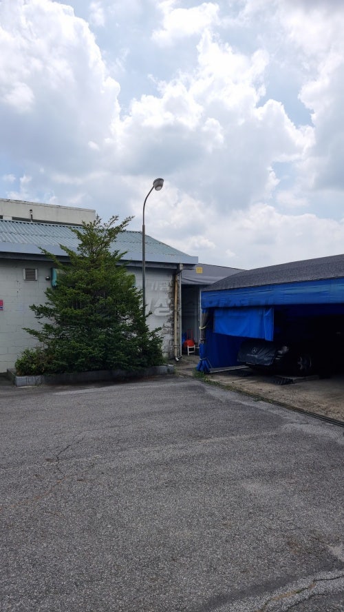 이태원동 테슬라 월커넥터 스탠드 설치 공사 시공 사진 2