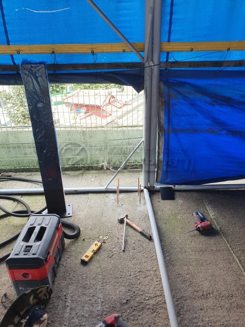 이태원동 테슬라 월커넥터 스탠드 설치 공사 시공 사진 3