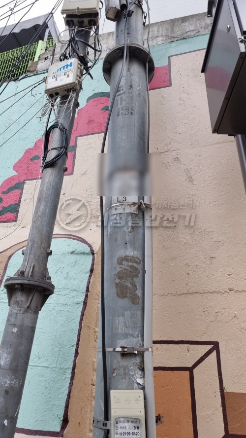 이태원동 테슬라 월커넥터 스탠드 설치 공사 시공 사진 5