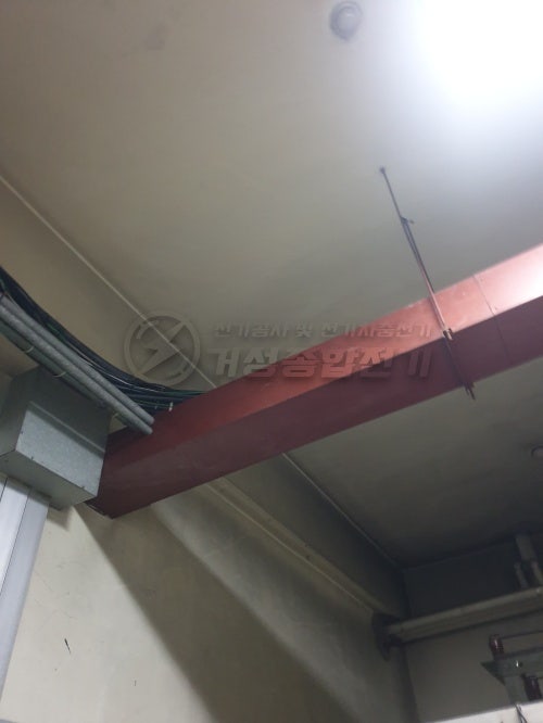 경찰서 관공서 전기차 충전기 설치 공사 시공 사진 11