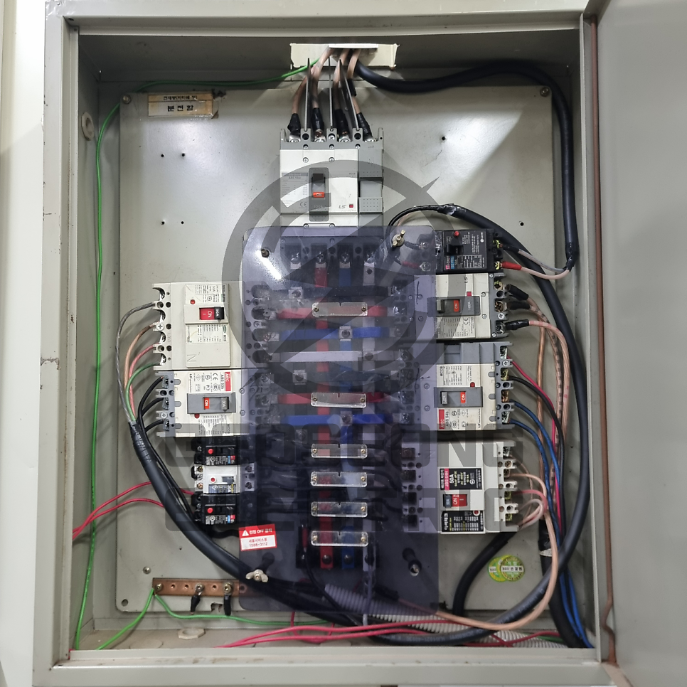 건물 차단기 교체 시공 공사 시공 사진 12