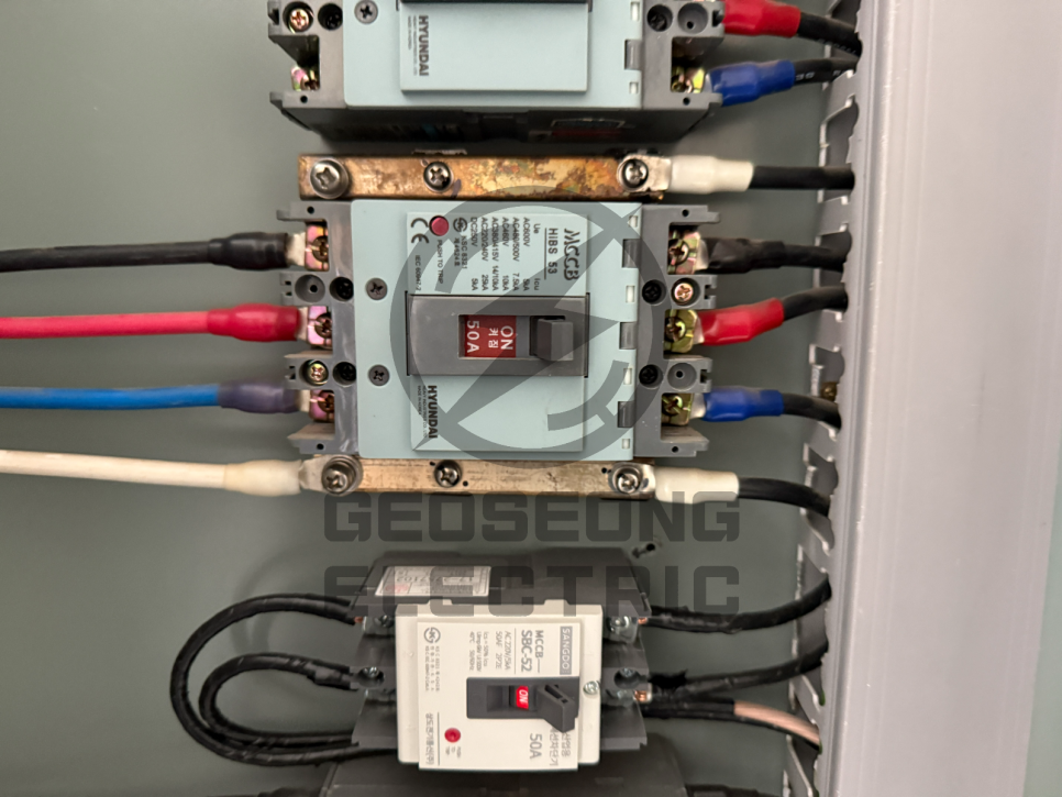 건물 차단기 교체 시공 공사 시공 사진 7