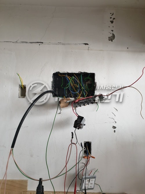 천호동 카페 전기 증설 10kW 공사 시공 사진 2