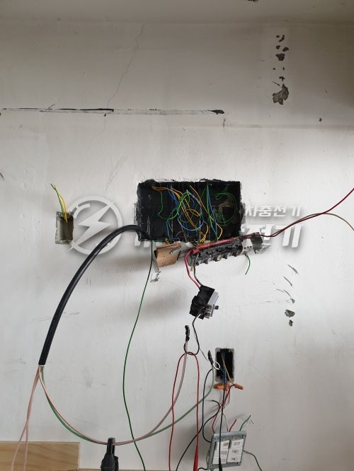 천호동 카페 전기 증설 10kW 공사 시공 사진 3