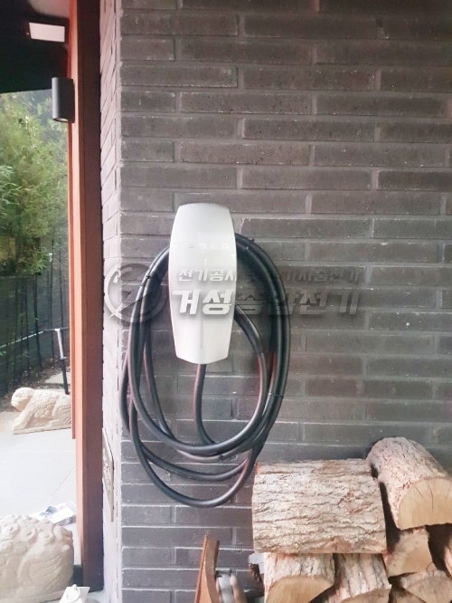 서울 성북구 빌라 테슬라 월커넥터 설치 공사 시공 사진 2