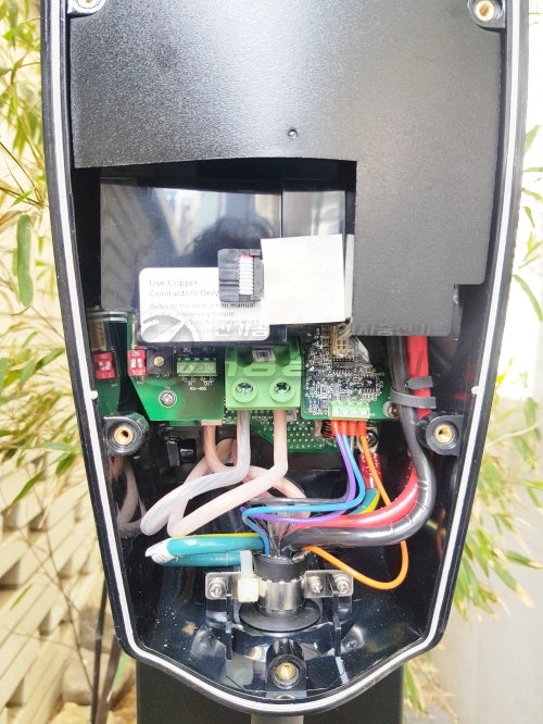 강남구 상가 테슬라 월커넥터 설치 공사 시공 사진 10