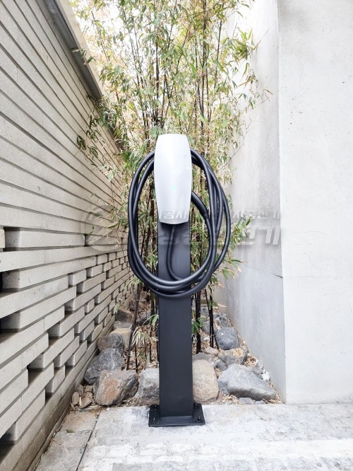 강남구 상가 테슬라 월커넥터 설치 공사 시공 사진 14