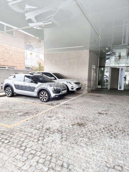 강남구 상가 테슬라 월커넥터 설치 공사 시공 사진 4