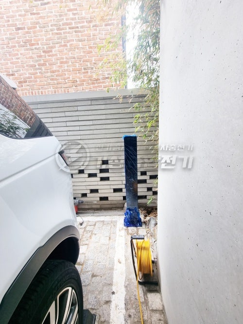 강남구 상가 테슬라 월커넥터 설치 공사 시공 사진 5