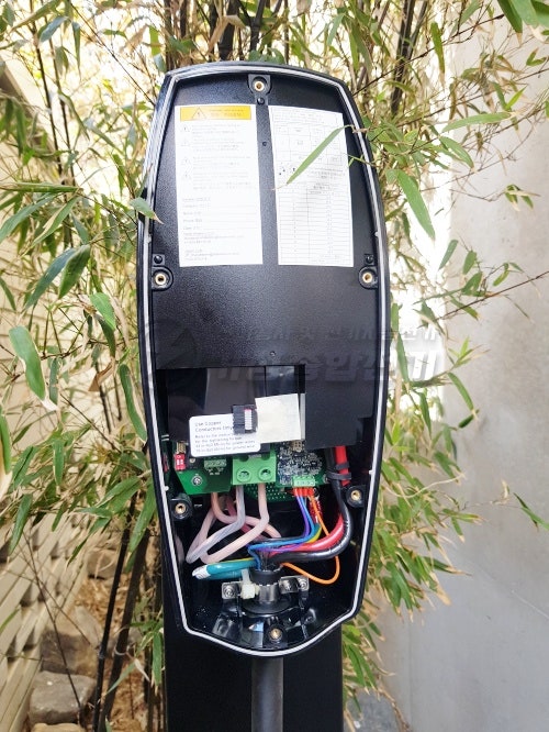 강남구 상가 테슬라 월커넥터 설치 공사 시공 사진 9