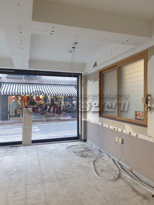 서울 강동구 베이커리 전기 증설 공사 시공 사진 3