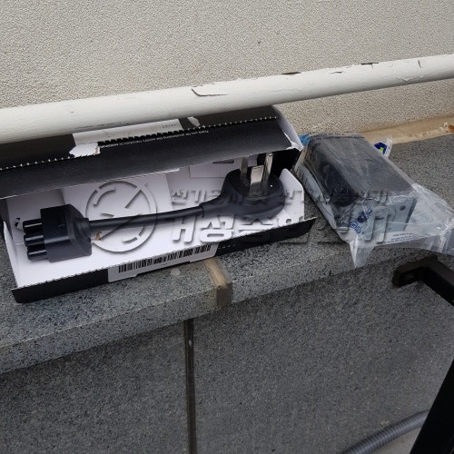 용인 타운하우스 테슬라 네마 충전기 설치 공사 시공 사진 6