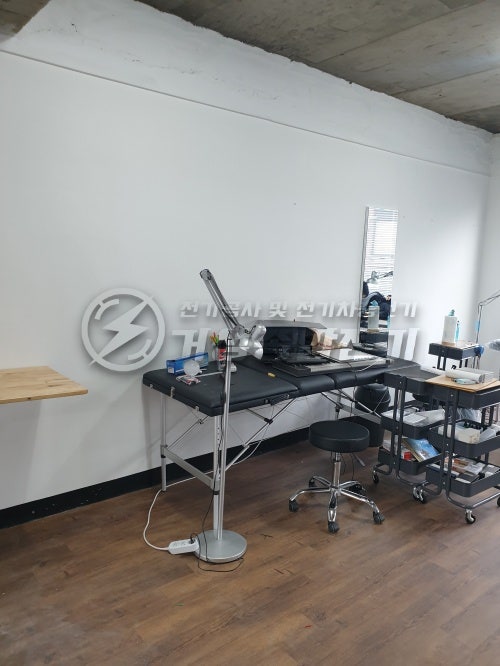 연남동 타투샵 선식변경 및 전기 증설 공사 시공 사진 18