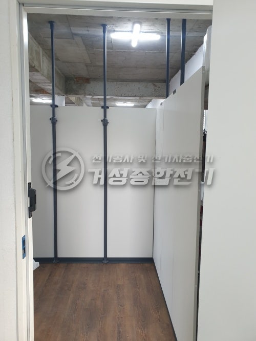 연남동 타투샵 선식변경 및 전기 증설 공사 시공 사진 19