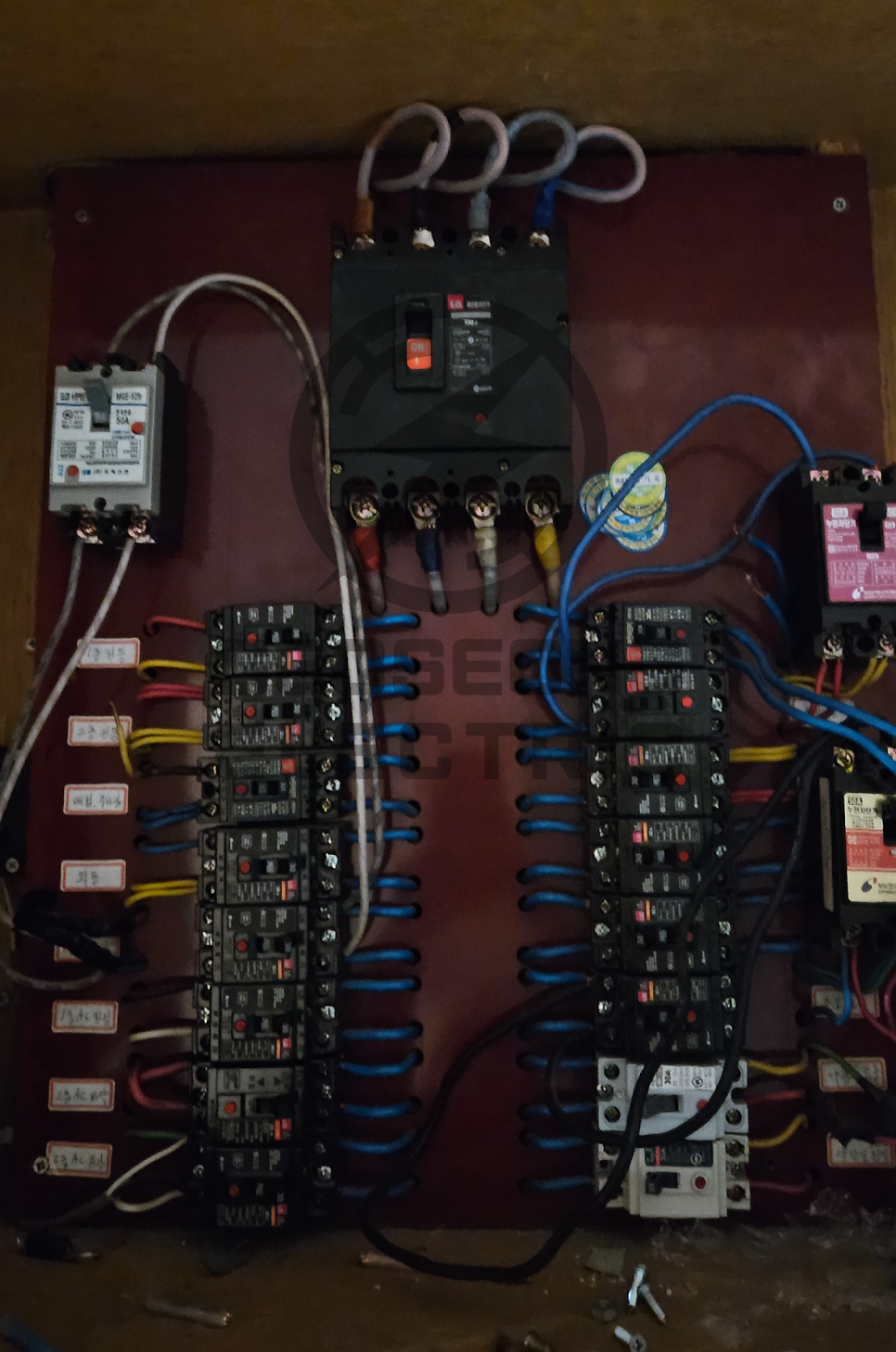 상가·공장 겨울철 긴급 전기 인입선 공사 시공 사진 10