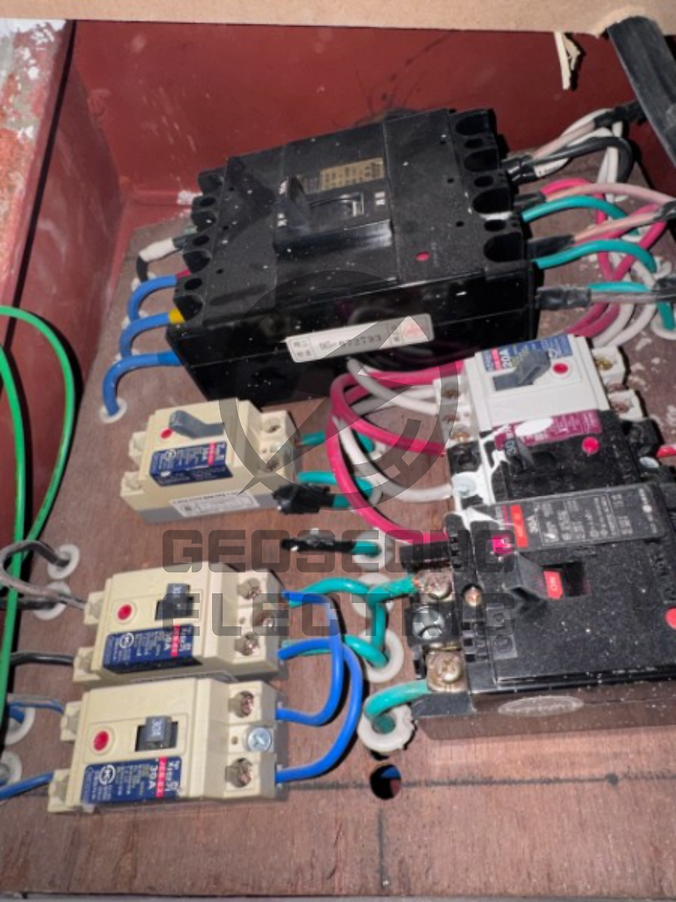 상가 계약전력 전기 증설 공사 시공 사진 2