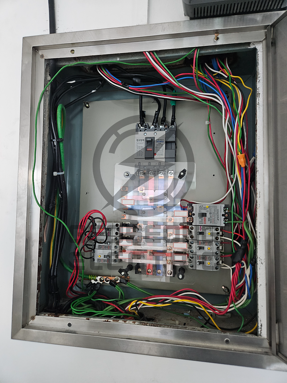 사업장 전기 증설 승압 공사 시공 사진 14