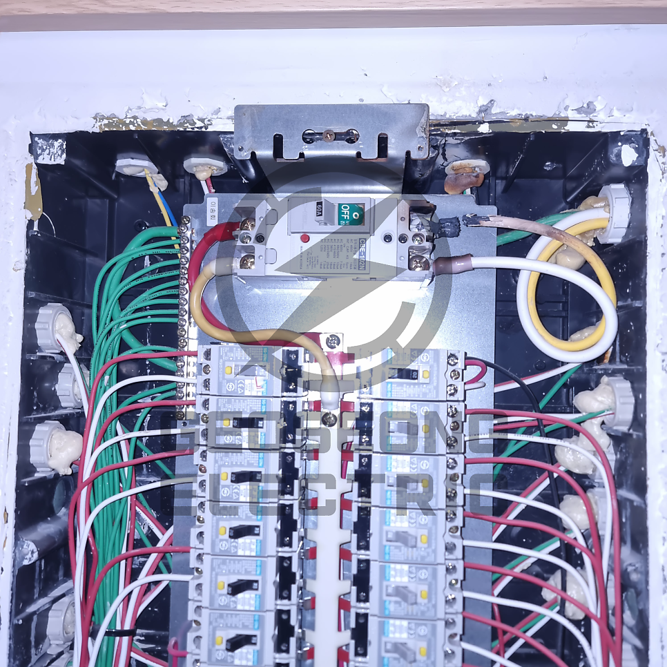 건물 전기 계량기 인입선 화재 복구 공사 시공 사진 12
