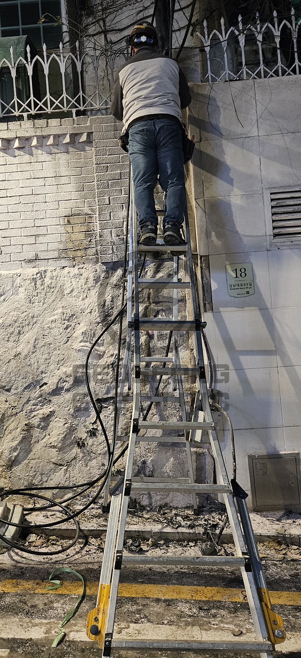 건물 전기 계량기 인입선 화재 복구 공사 시공 사진 15