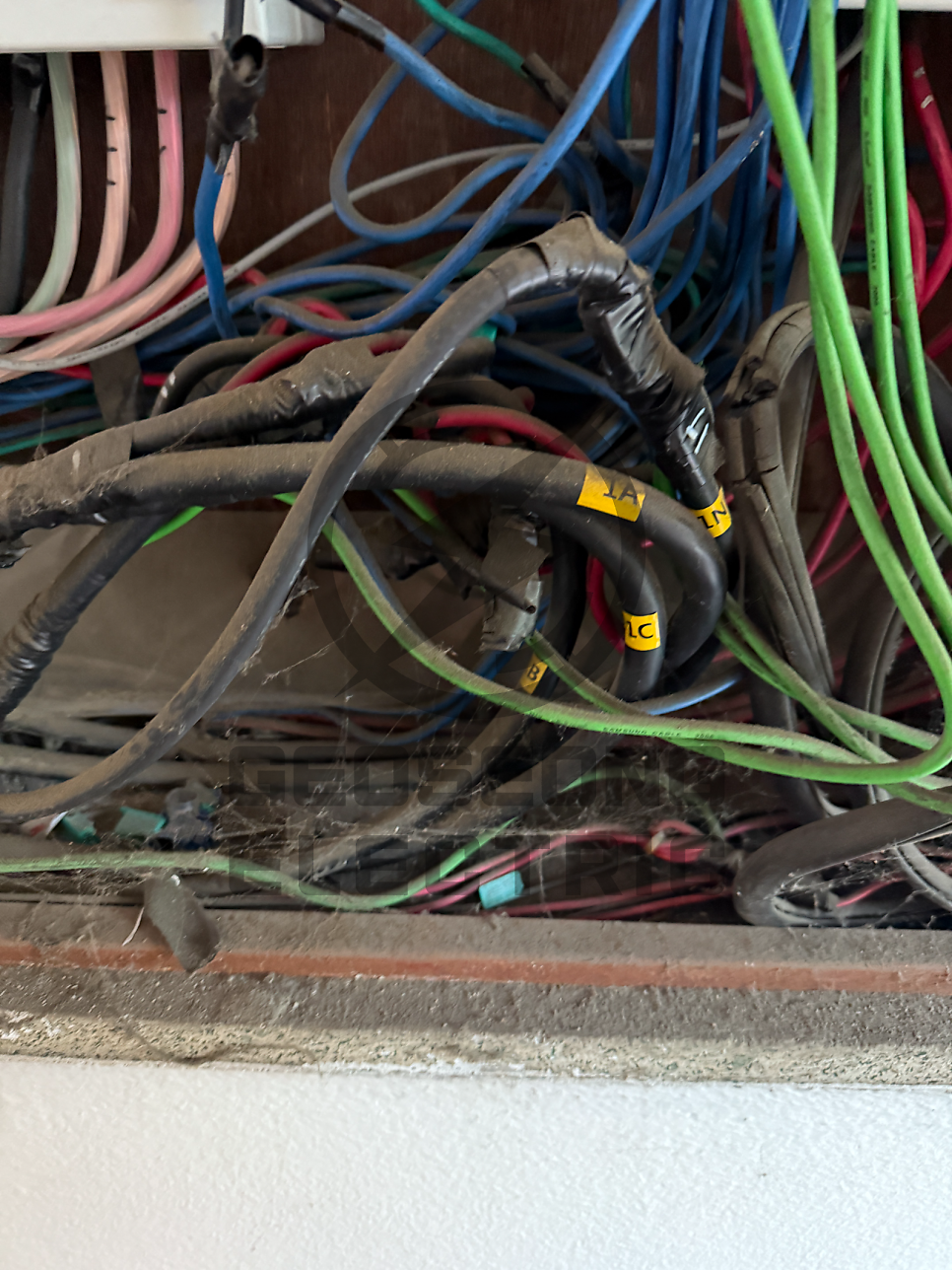 건물 전기 계량기 인입선 화재 복구 공사 시공 사진 5