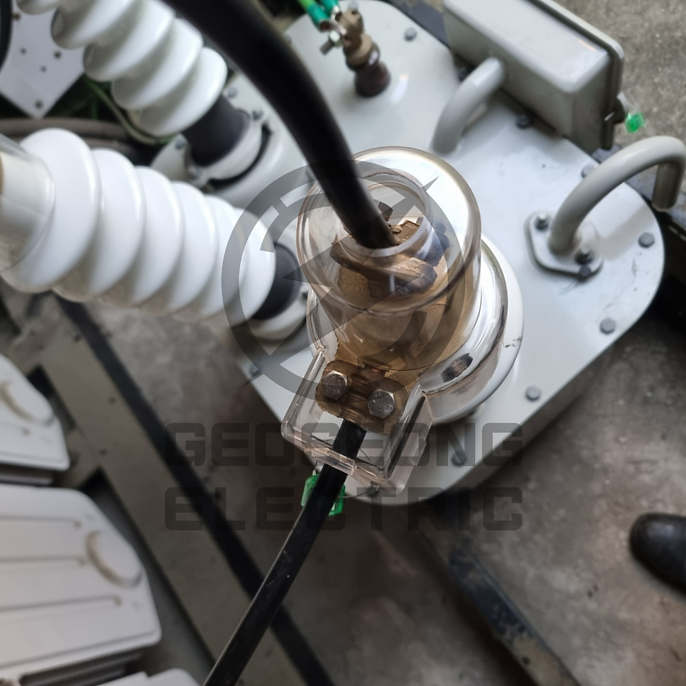 국방부 기숙사 MOF 계기용 변성기 교체 공사 시공 사진 3